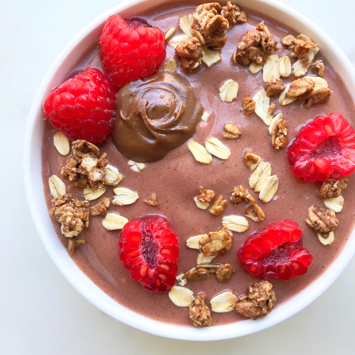 Raspberry Chocolate Maca Smoothie - Sprout Living