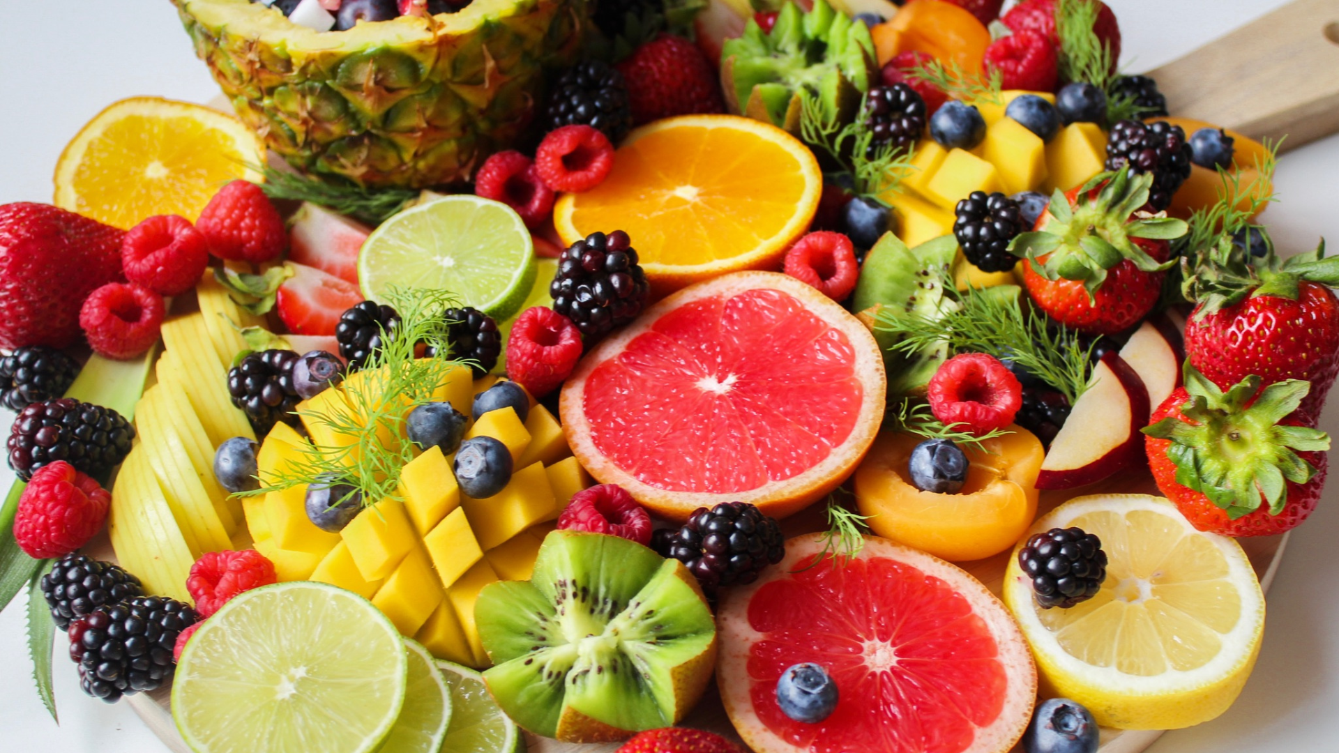 mixed fruit platter