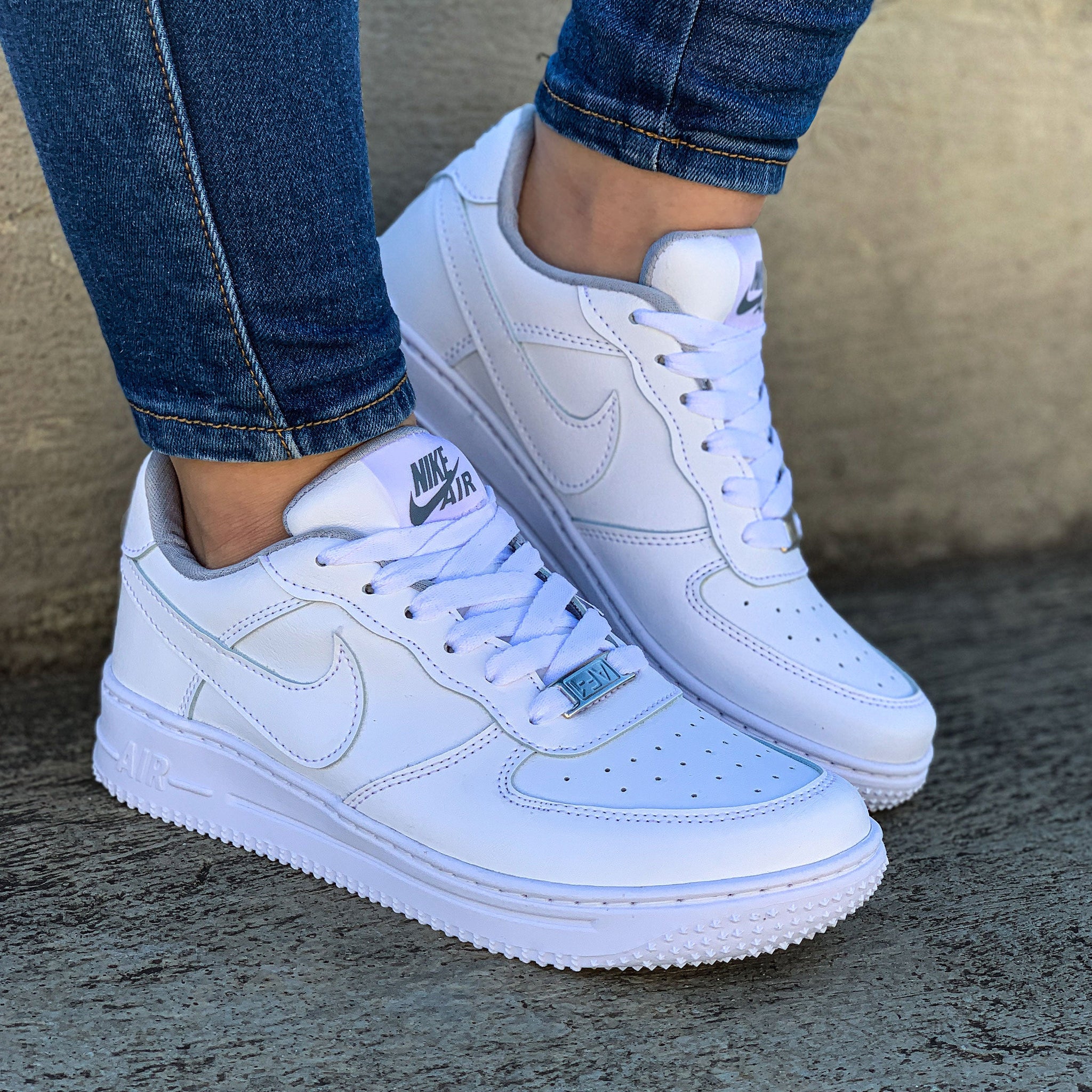 TENIS MUJER N1KE AIR FORCE ONE BLANCO – ONZE COL | Tienda Online