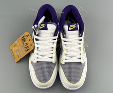 Carica l&#39;immagine nel visualizzatore di Gallery, Nike Dunk Low Union Passport Pack Court Purple
