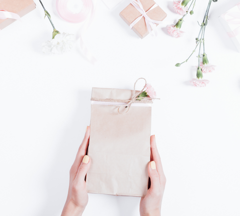 Geschenktüte als nachhaltige Geschenkverpackung