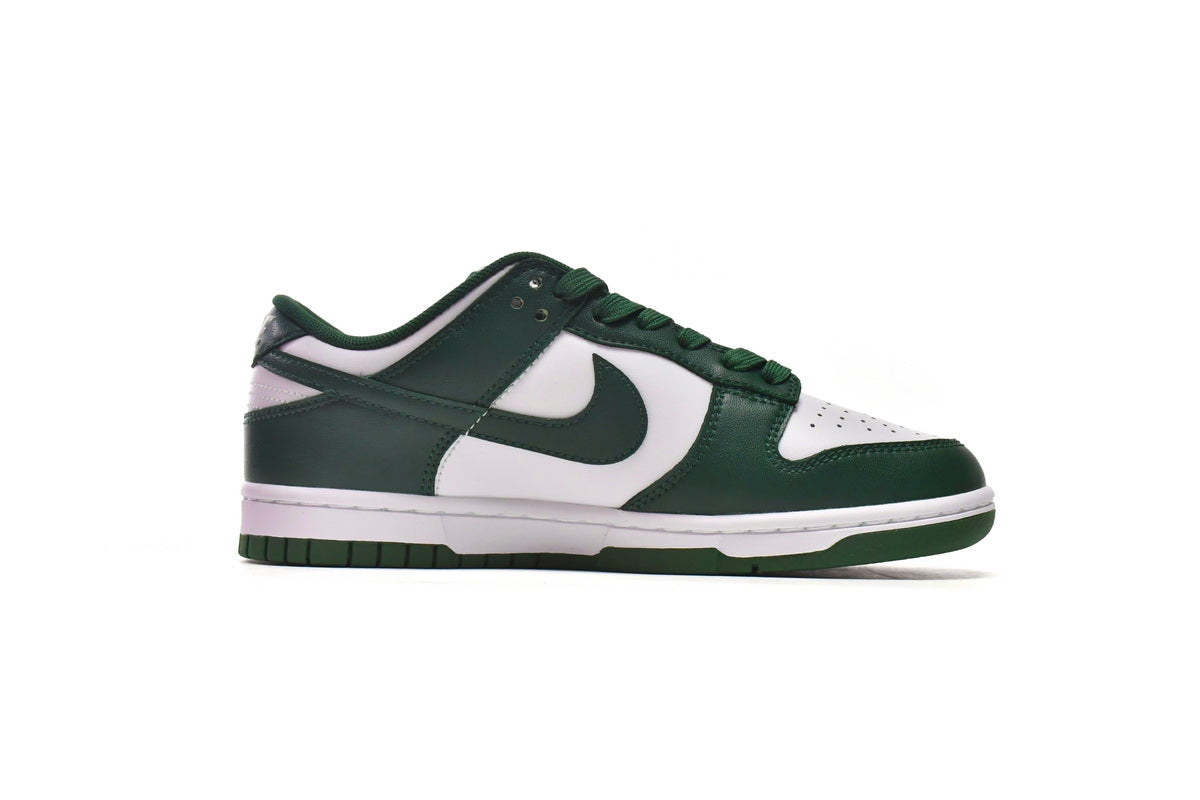 nike low dunk varsity green