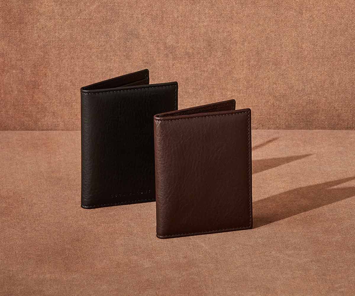 Men's Leather Wallets: Classic Bifold Design | Luca Faloni