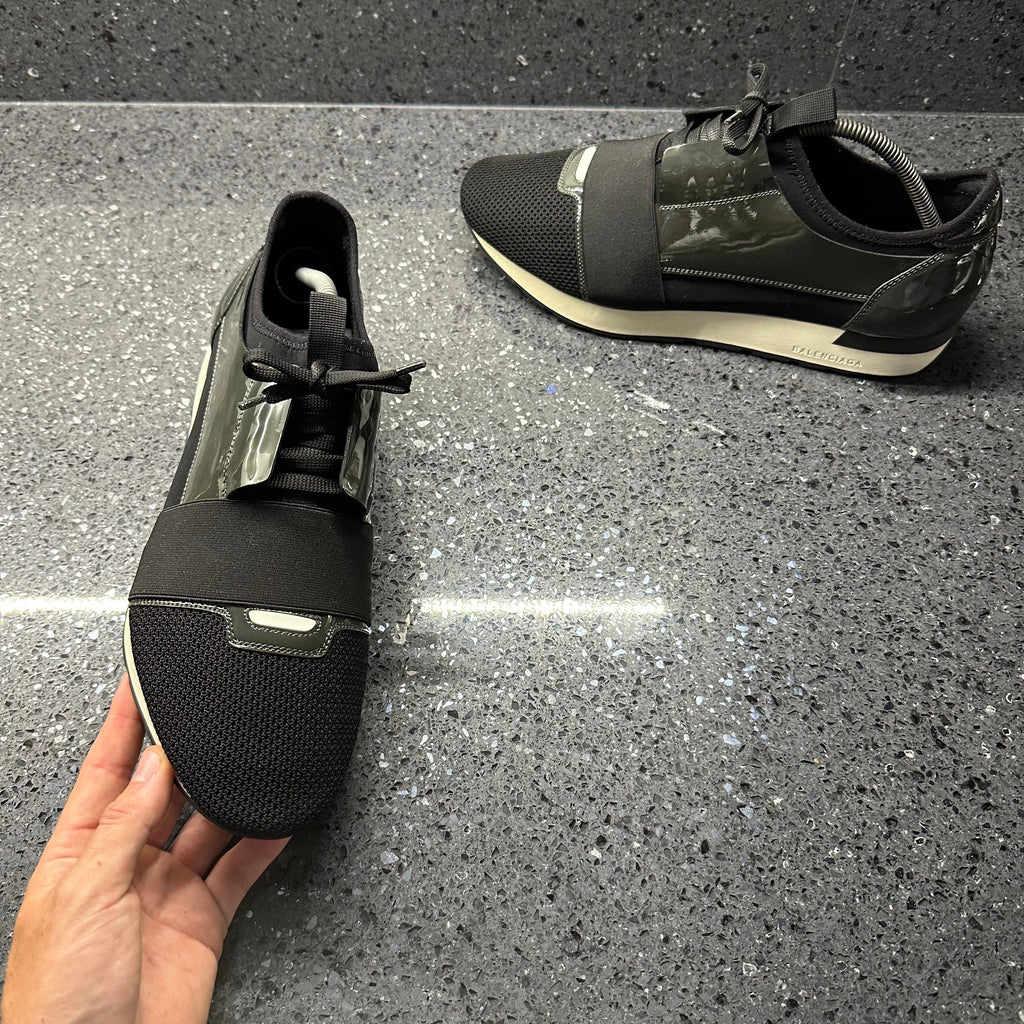 V.n.r low trainers Louis Vuitton Anthracite size 11 US in Other - 32445965