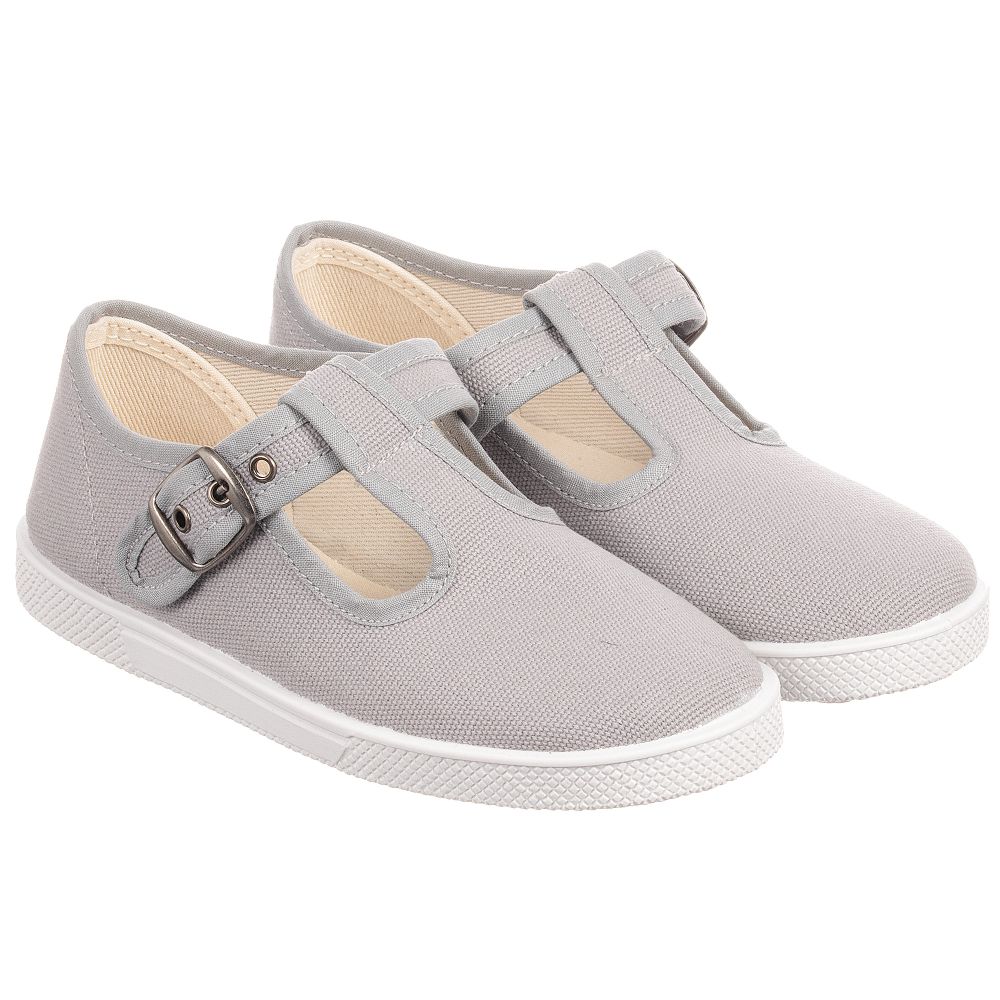 light grey canvas shoes