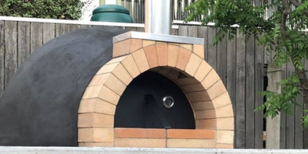 Brick dome wood fire oven - TWFC