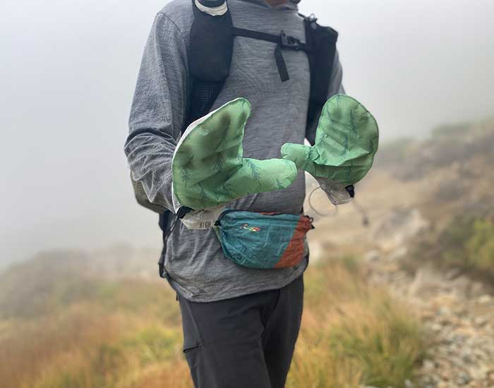 ハイテールデザインズ UL Rain Mitt Lunar S/M｜登山用品 www