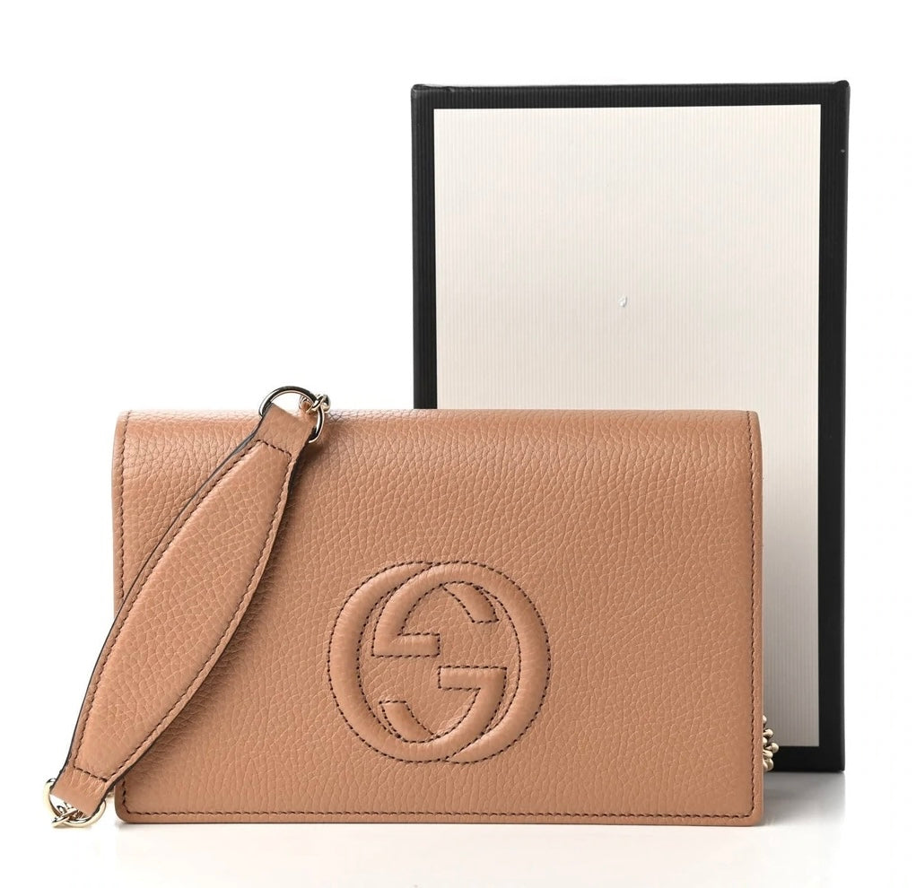 tan gucci wallet