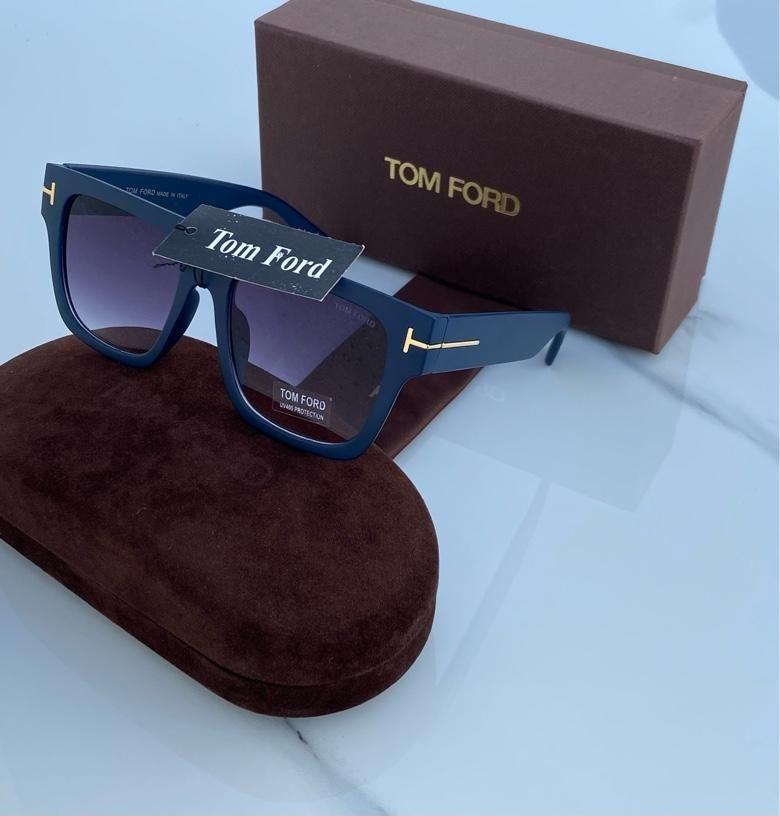 Tom Ford Premium Shades With OG Kit – Lebrouges