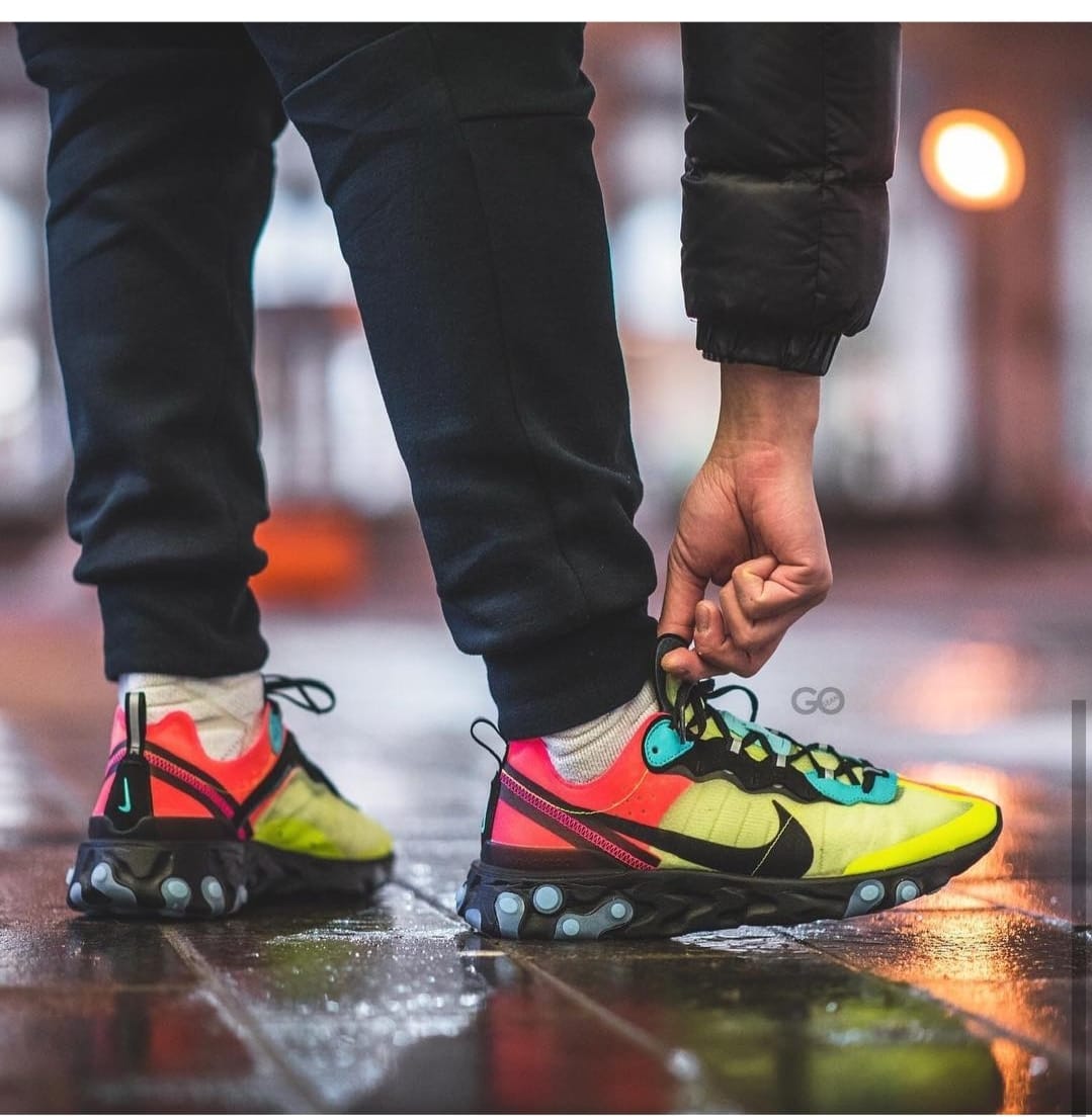 nike react 87 volt racer pink