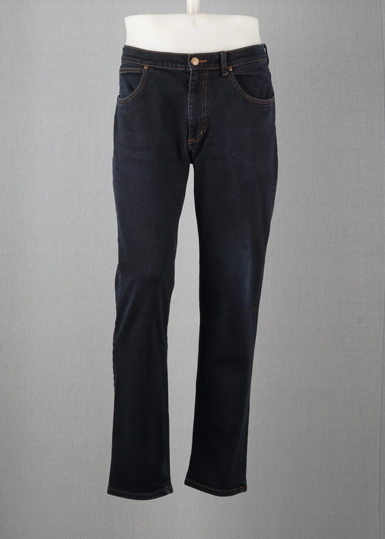 Vintage Straight Lee Blue size 33 / 30