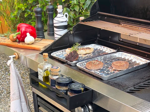 Griller avec les accessoires Forster Home