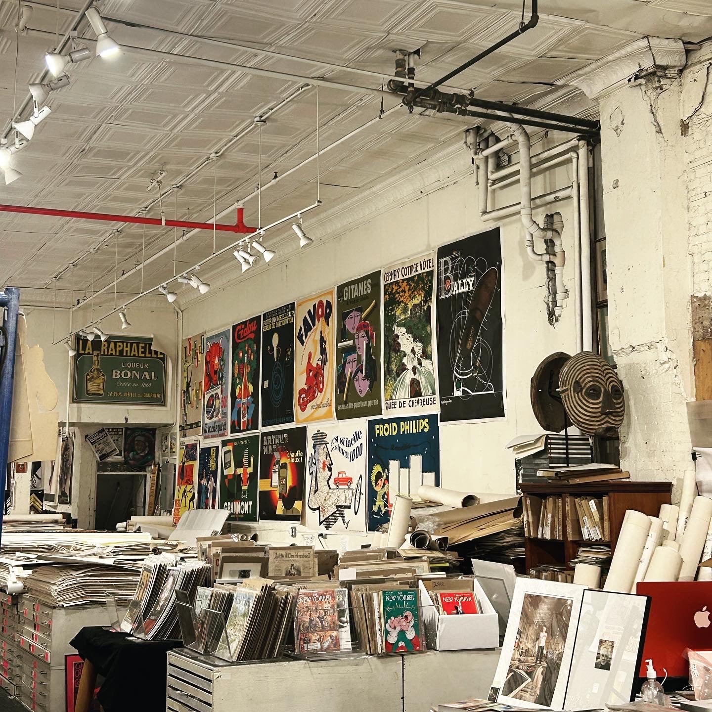 Poster store inside