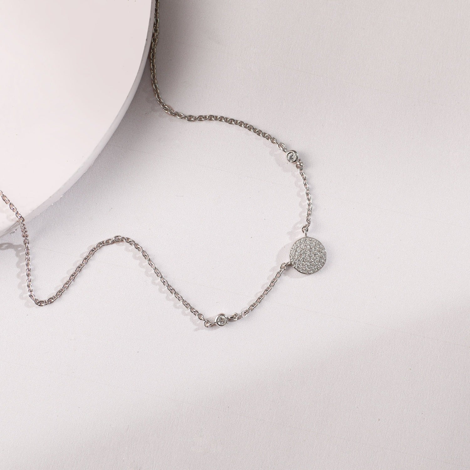 Discover Simple Delicate Silver Necklace