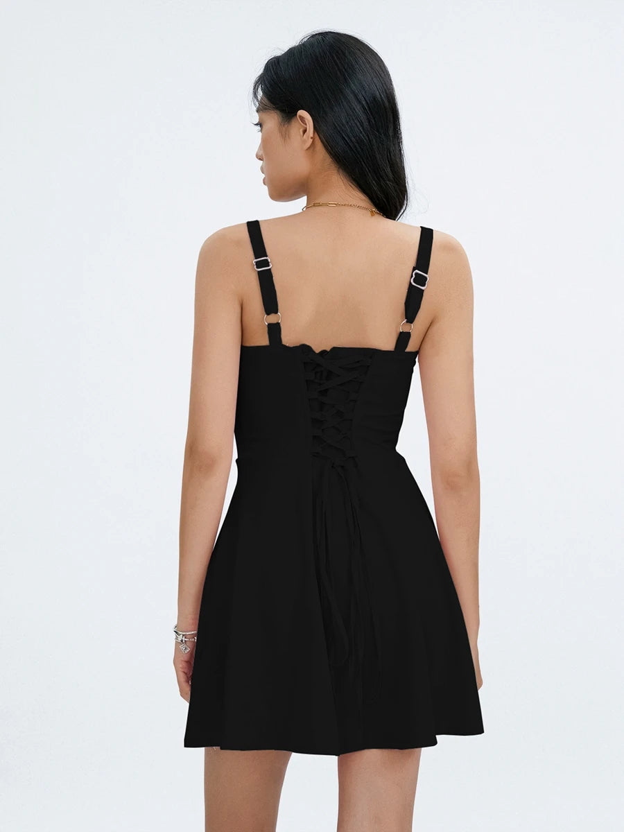 Stylish Sleeveless Summer Dress with Waist Tie-Up Detail - Image 5