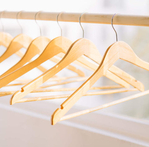 5 Benefits of Wooden Hangers over Plastic Hangers – GreenLivingLife