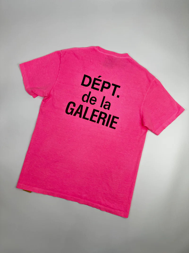 NWT* GALLERY DEPT. FRENCH LOGO T-SHIRT (BLACK/YELLOW, MEDIUM)