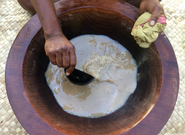 prepare kava using the traditional method