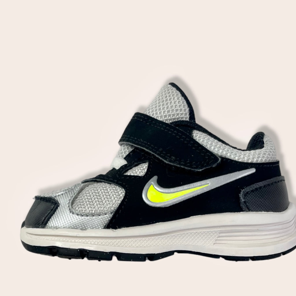 infant nike tennis shoes