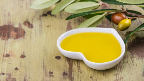 benefici dell'olio di oliva extravergine