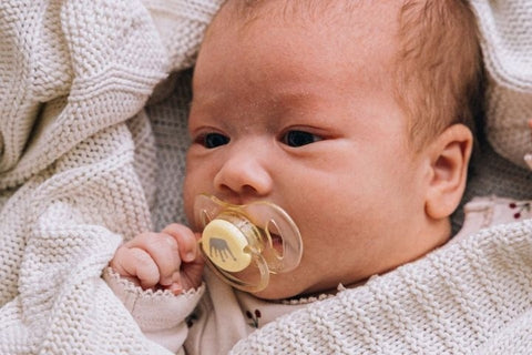 Should Your Baby Use a Pacifier?