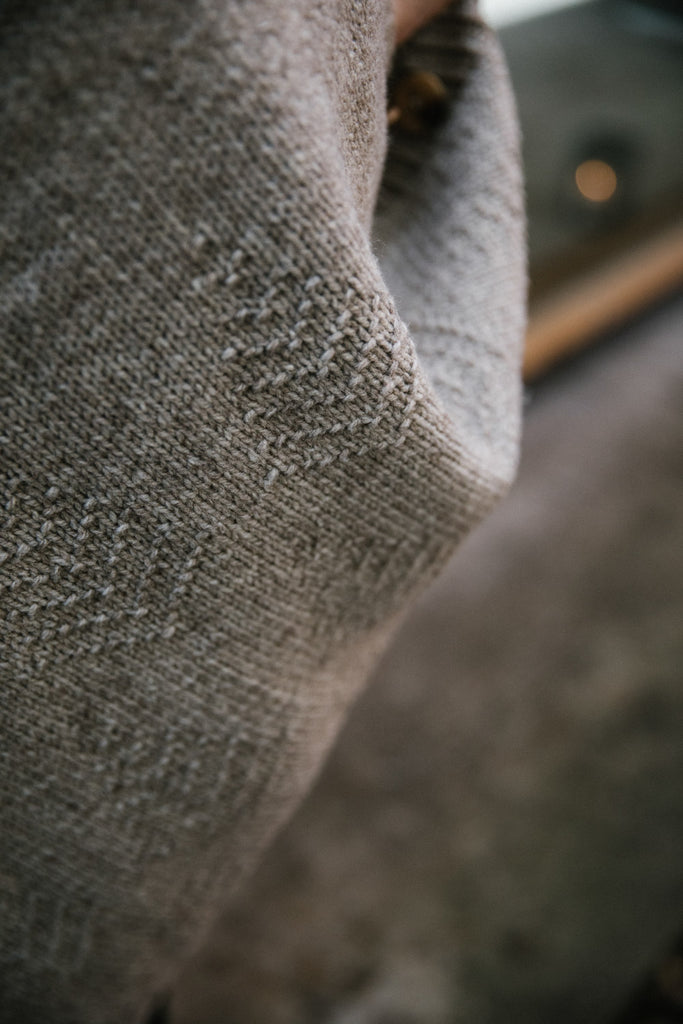 A close-up of the texture pattern on the Pasvik wrap.