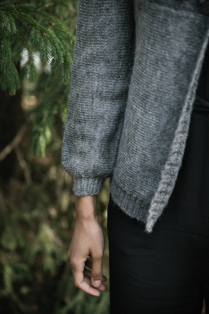 A close-up of the sleeve of the Lakka cardigan.