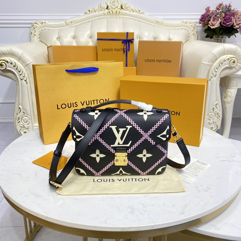 Louis Vuitton Crafty Pochette Metis Black in Embossed Grained