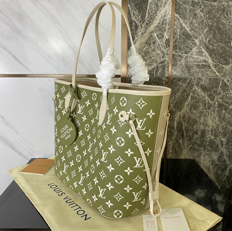 LOUIS VUITTON MONOGRAM EMPREINTE LEATHER NEVERFULL TOTE MM – Caroline's  Fashion Luxuries