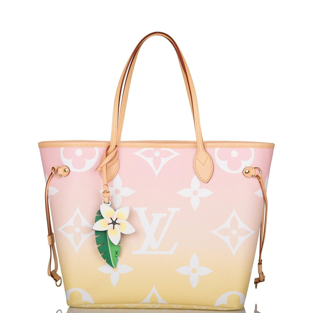 LOUIS VUITTON Neverfull MM Wild At Heart Monogram Giant Tote Bag Creme