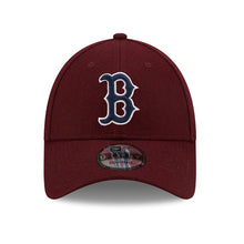 Laden Sie das Bild in den Galerie-Viewer, New Era 9FORTY Boston Red Sox Baseball Cap - MLB Winterized The League - Kastanienbraun
