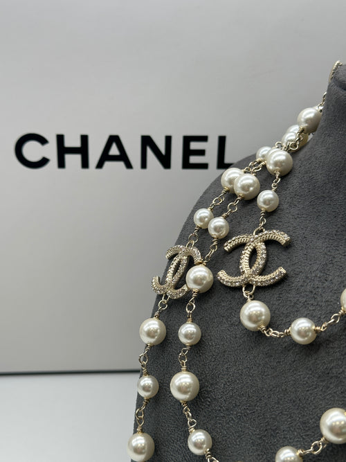 Chanel Pearl Necklace With CC Logos Double Length – Elite HNW