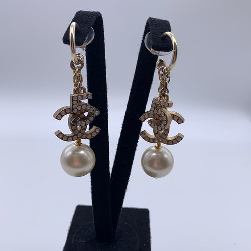 Chanel Earrings – Elite HNW - High End Watches, Jewellery & Art Boutique