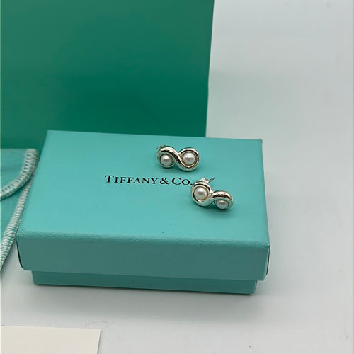 Return to Tiffany® Circle Stud Earrings in Silver