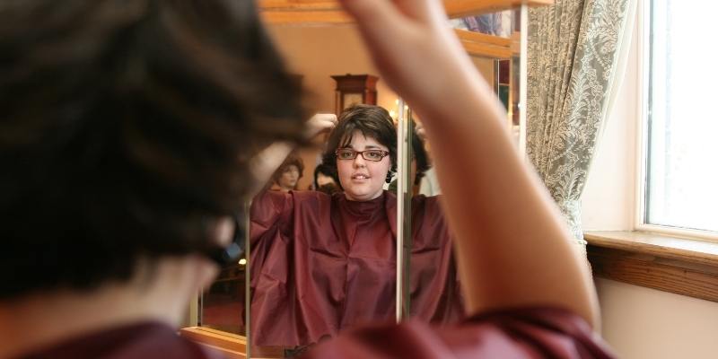 cancer patient wearing medical grade wig