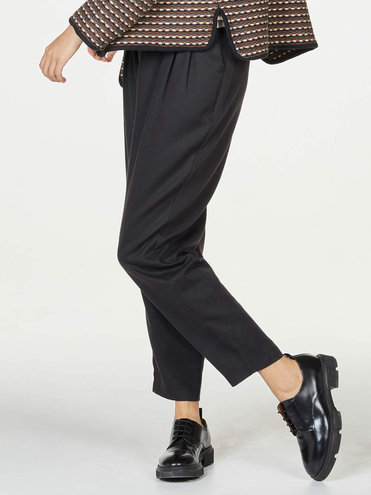 Sartorial Wool Pleated Trouser