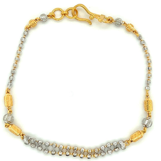 Simple,beautiful charm bracelet in 22kt gold #22ktgold #bracelets