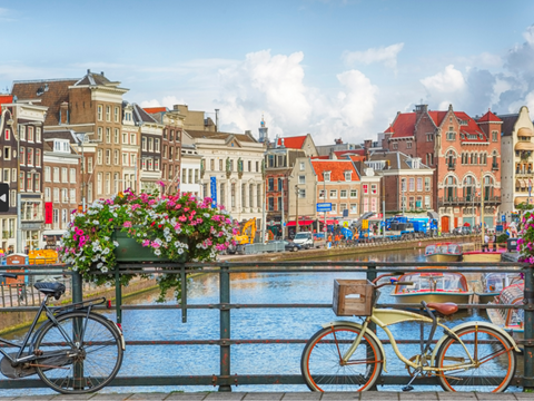 First Amsterdam bus rental guide - learn about Amsterdam