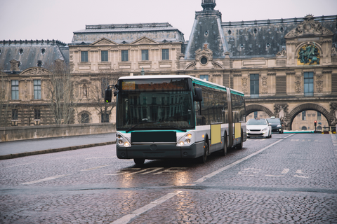 Transportation at Paris Charles de Gaulle Airport to reach Paris city center by public bus