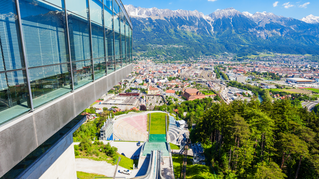 Innsbruck - The reasonable seasons to visit Innsbruck Bus rental for Innsbruck