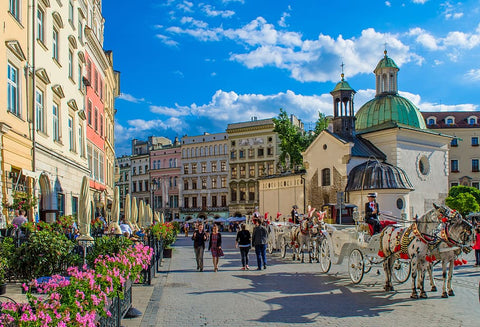 Top 2 - Cheapest places to travel in 2023: Krakow, Poland