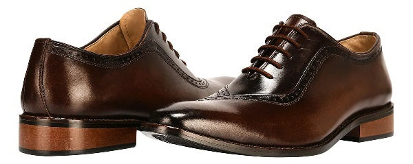 styling Dark Brown Oxfords With Black Suit And Pants