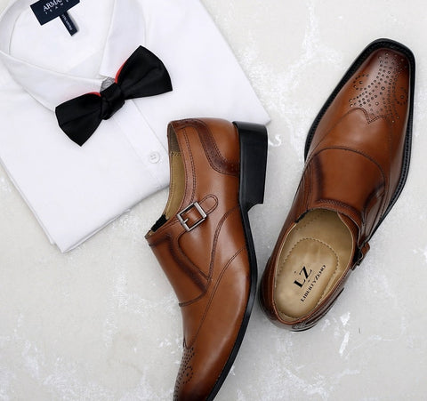 Brogue shoes with wedding outfit