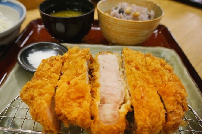 もくとん
