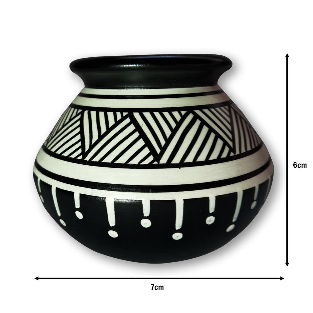 Hand Painted Wooden Pot - Black and White freeshipping - Shreni ...