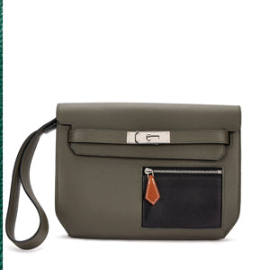 Lisa’s customized clutch