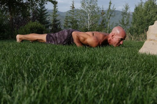 Build a Bigger Chest with Push Ups - Classical Push-up