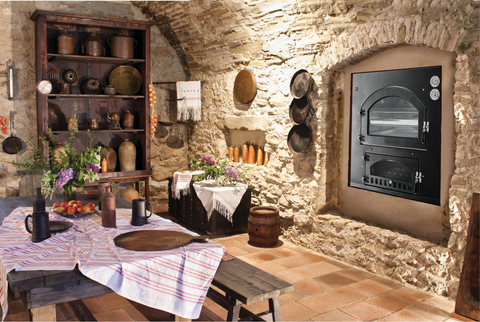 Rental property with a Fontana Forni pizza oven for tenants