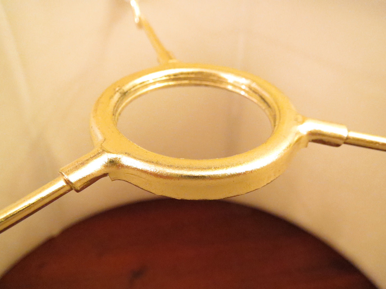 UNO Threaded 4 Brass Lamp Shade Holder