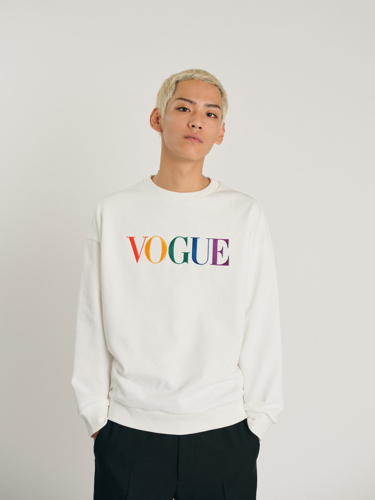 VOGUE ロゴ スウェット カラフル | www.jarussi.com.br